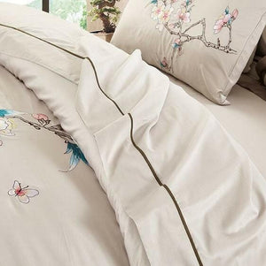 Safeena Egyptian Cotton Embroidered Bedding Set | Bright & Plus.